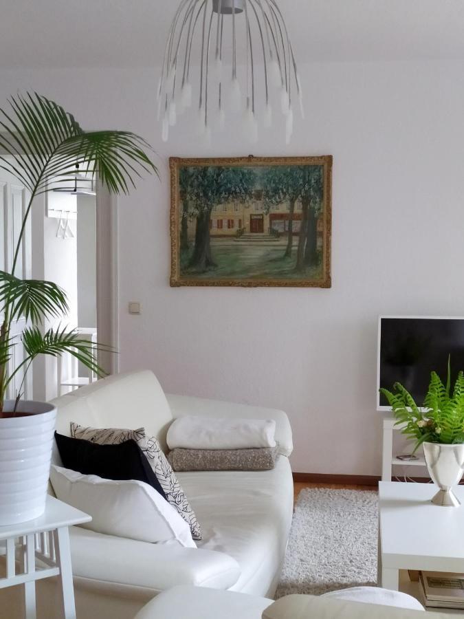 Schlossparkferienwohnungen Mit Garten Appartement Rheinsberg